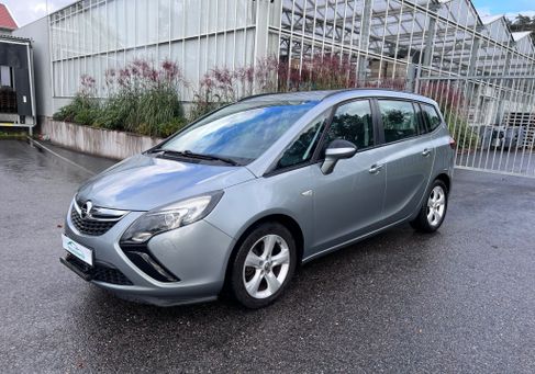 Opel Zafira, 2015