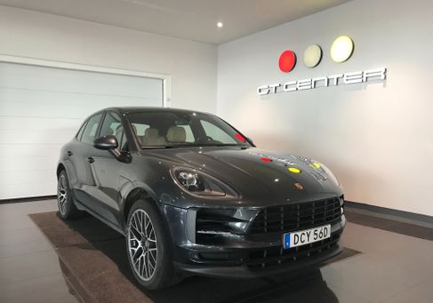 Porsche Macan, 2021