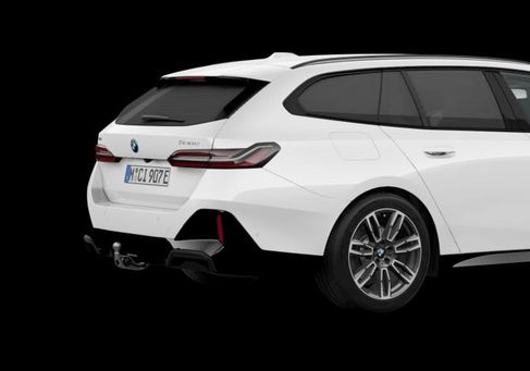BMW 530, 2026 3