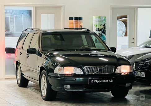 Volvo V70, 2000