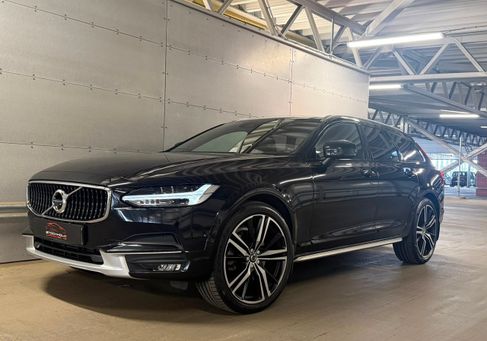 Volvo V90 Cross Country, 2019