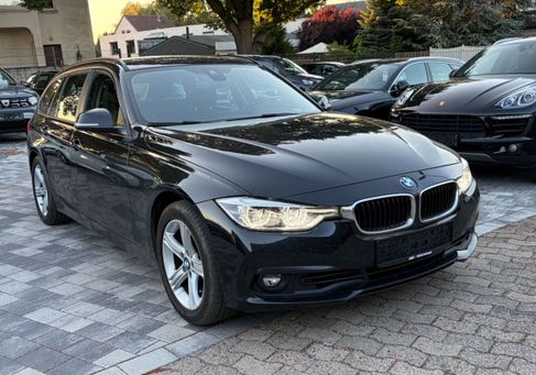 BMW 330, 2018