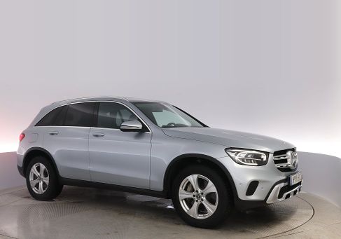 Mercedes-Benz GLC 300, 2022
