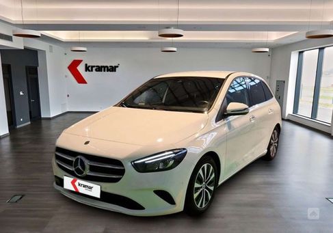 Mercedes-Benz B 200, 2021