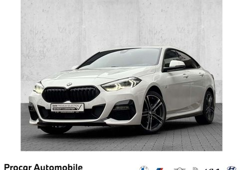 BMW 218, 2021