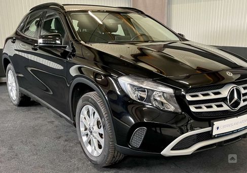 Mercedes-Benz GLA 200, 2018