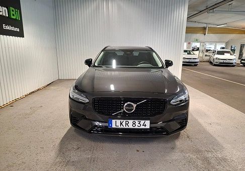 Volvo V90, 2023