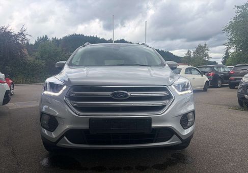Ford Kuga, 2018
