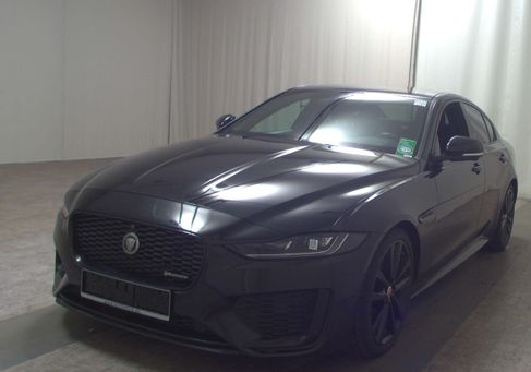 Jaguar XE, 2021