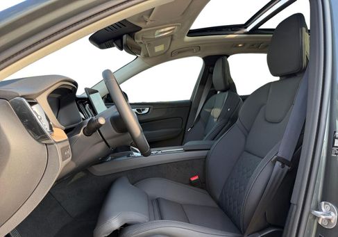 Volvo XC60, 2026 3
