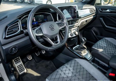 Volkswagen T-Roc, 2024