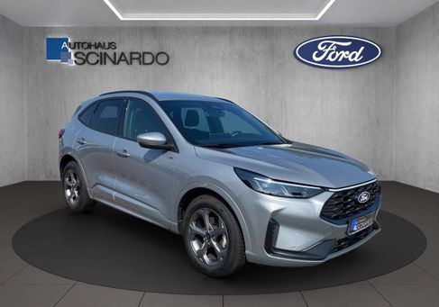Ford Kuga, 2025