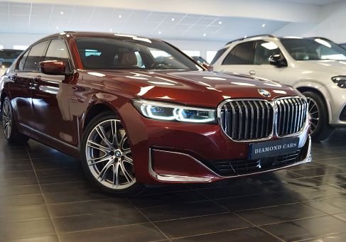 BMW 745, 2021