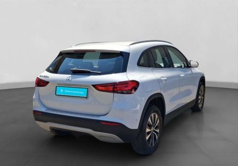 Mercedes-Benz GLA 250, 2022 3