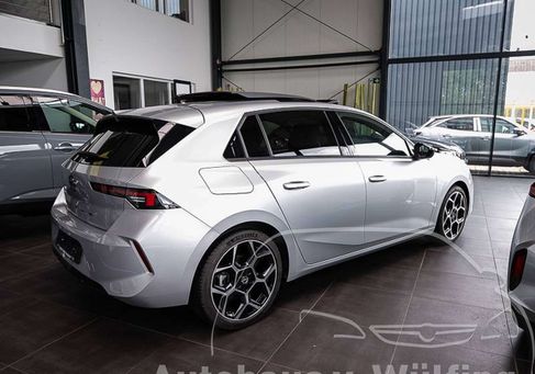 Opel Astra, 2024