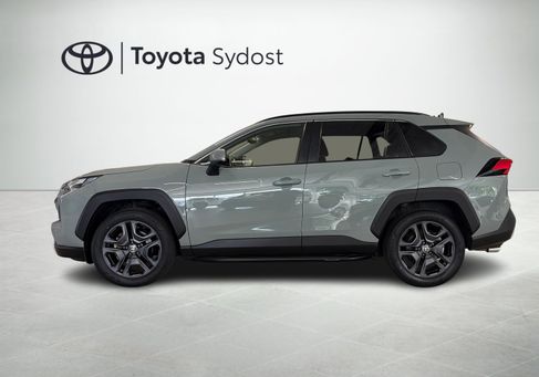 Toyota RAV 4, 2023 3
