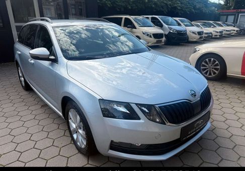 Skoda Octavia, 2019 3