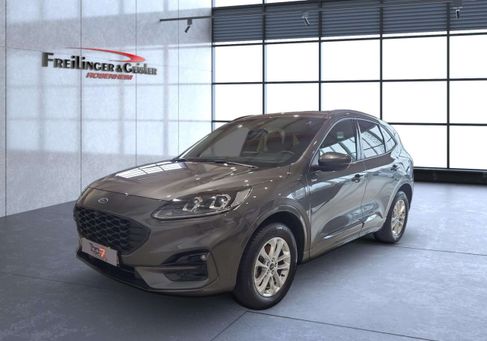 Ford Kuga, 2022
