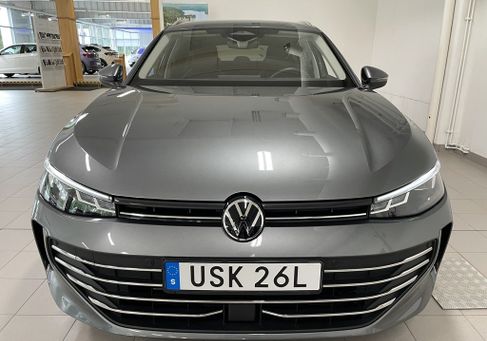 Volkswagen Passat Variant, 2025 3
