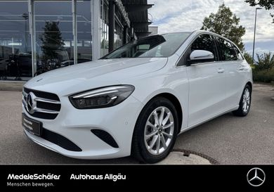 Mercedes-Benz B 250, 2022