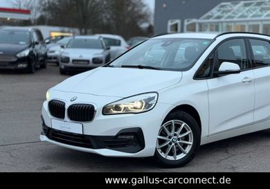 BMW 216, 2020