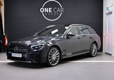 Mercedes-Benz E 400, 2022