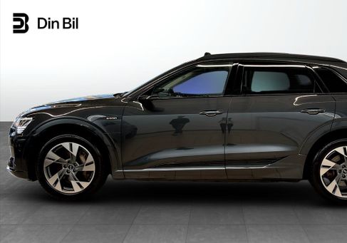 Audi e-tron, 2021 2