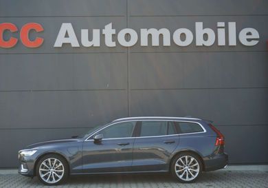 Volvo V60, 2021