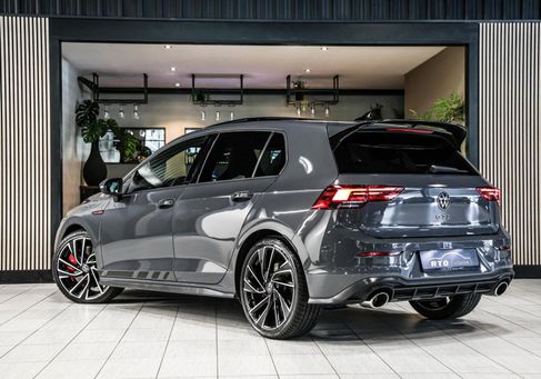 Volkswagen Golf, 2021 3