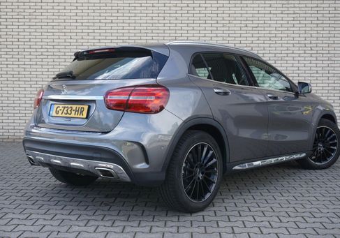 Mercedes-Benz GLA 180, 2019