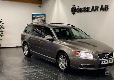 Volvo V70, 2011