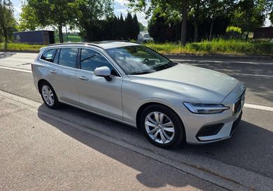 Volvo V60, 2022