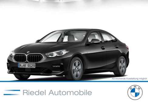 BMW 220, 2020