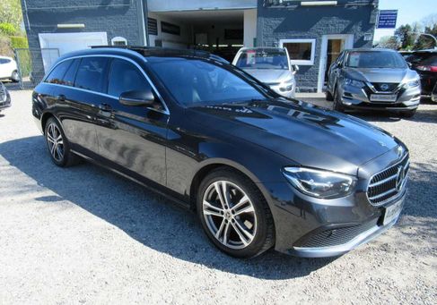 Mercedes-Benz E 220, 2021