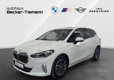 BMW 218, 2022