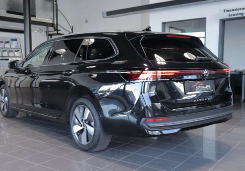 Volkswagen Passat Variant, 2024 3