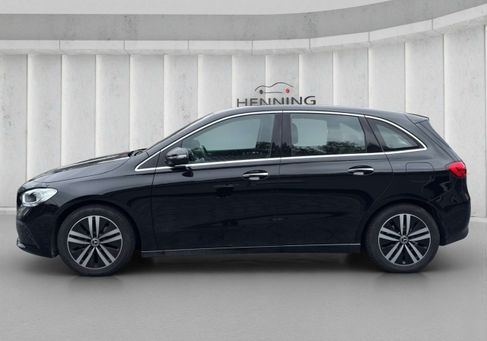 Mercedes-Benz B 180, 2022 2