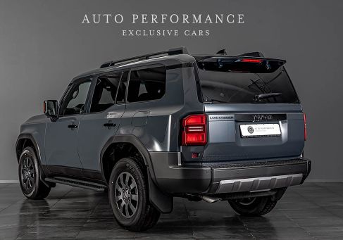 Toyota Land Cruiser, 2025