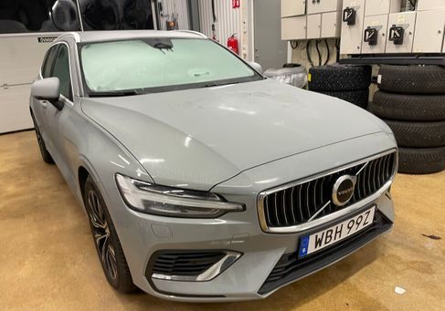 Volvo V60, 2025
