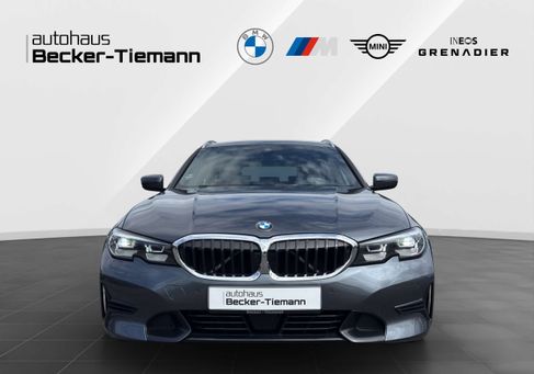 BMW 320, 2021