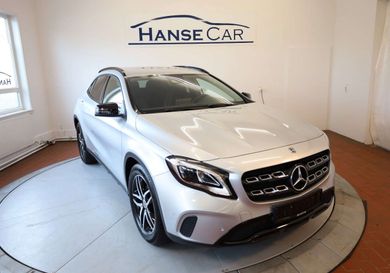 Mercedes-Benz GLA 180, 2020