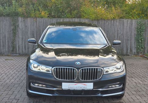 BMW 740, 2018