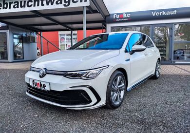 Volkswagen Golf, 2023
