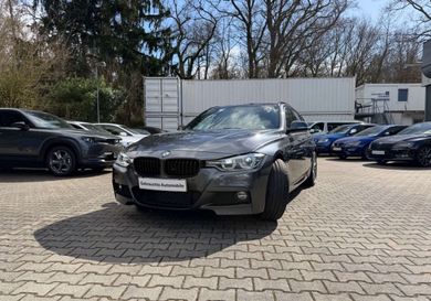 BMW 330, 2018