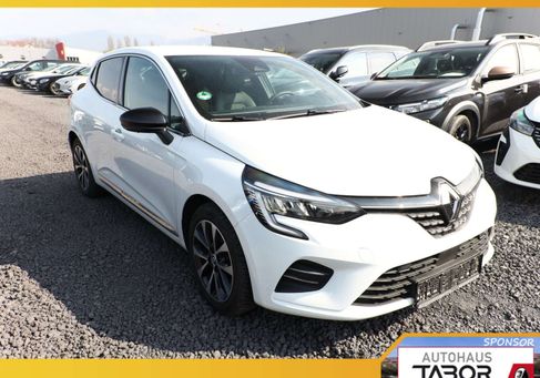 Renault Clio, 2023