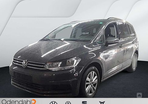 Volkswagen Touran, 2021