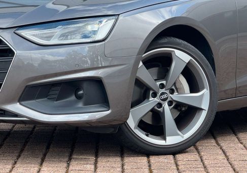 Audi A4, 2021