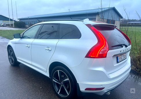 Volvo XC60, 2015