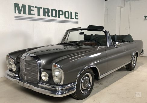 Mercedes-Benz 250, 1967