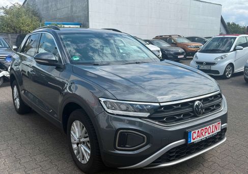 Volkswagen T-Roc, 2023